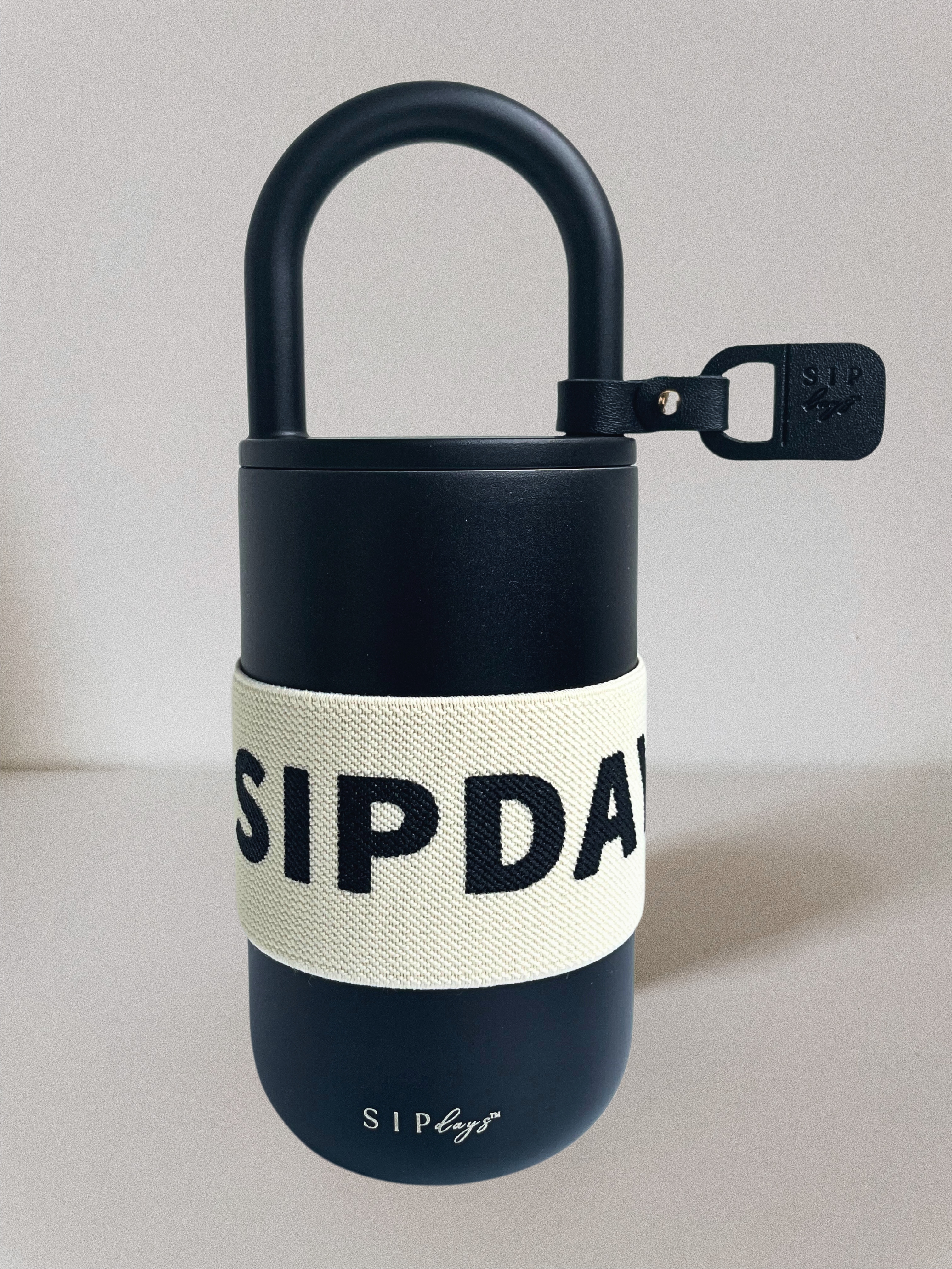 Sip Days™ Lock Cup Neutral Edition